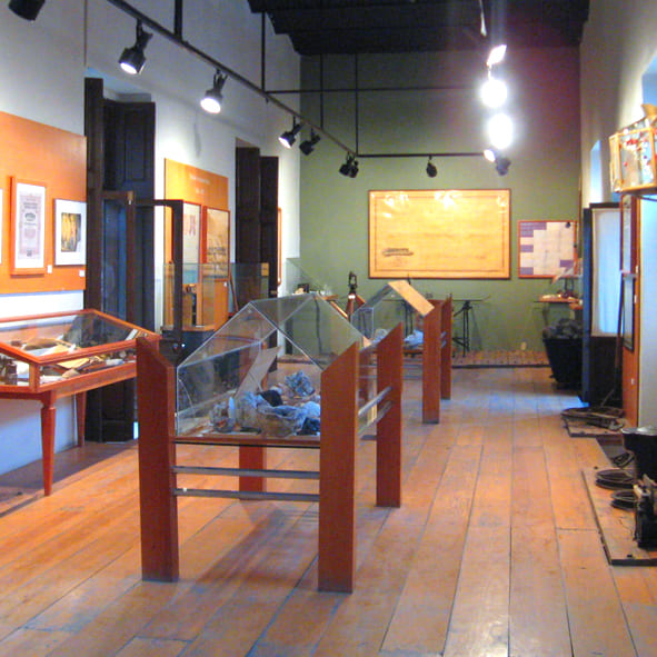 Visitar el Archivo Histórico y Museo de Minería